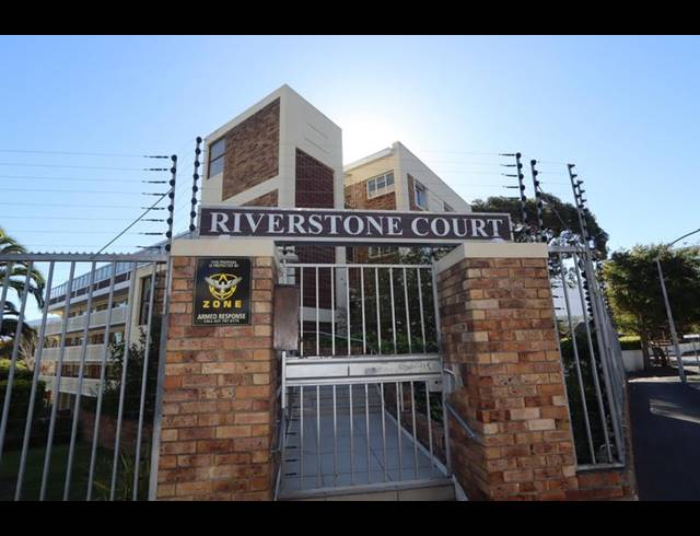 2 BEDROOM APARTMENT FOR SALE IN WYNBERG UPPER